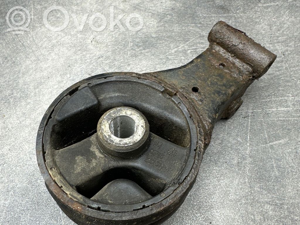 Opel Vectra C Engine mount bracket 