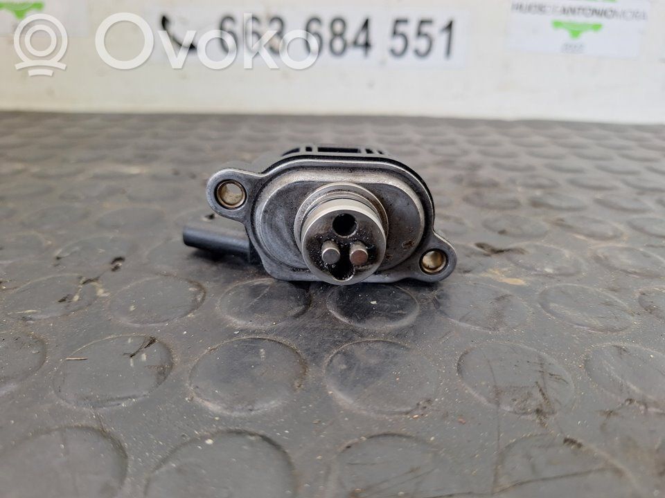 Elektromagnētisks vārsts   059906048E