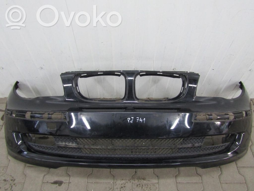 BMW 1 E81 E87 Priekinis bamperis 