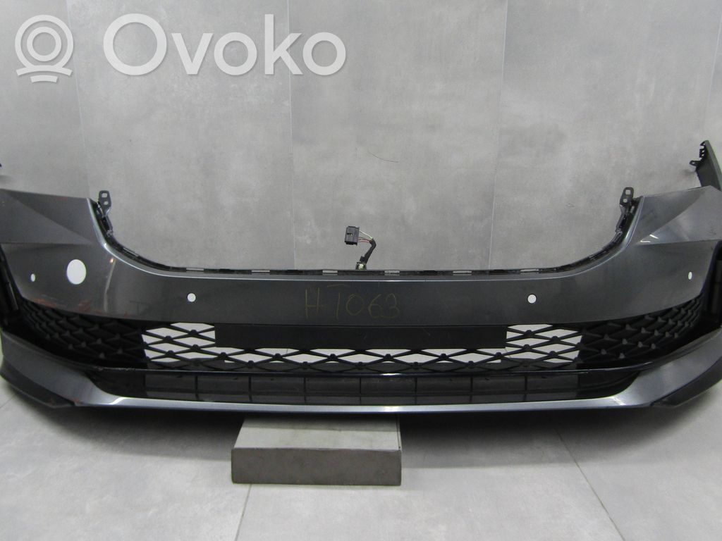 Skoda Superb B9 Parachoques delantero 