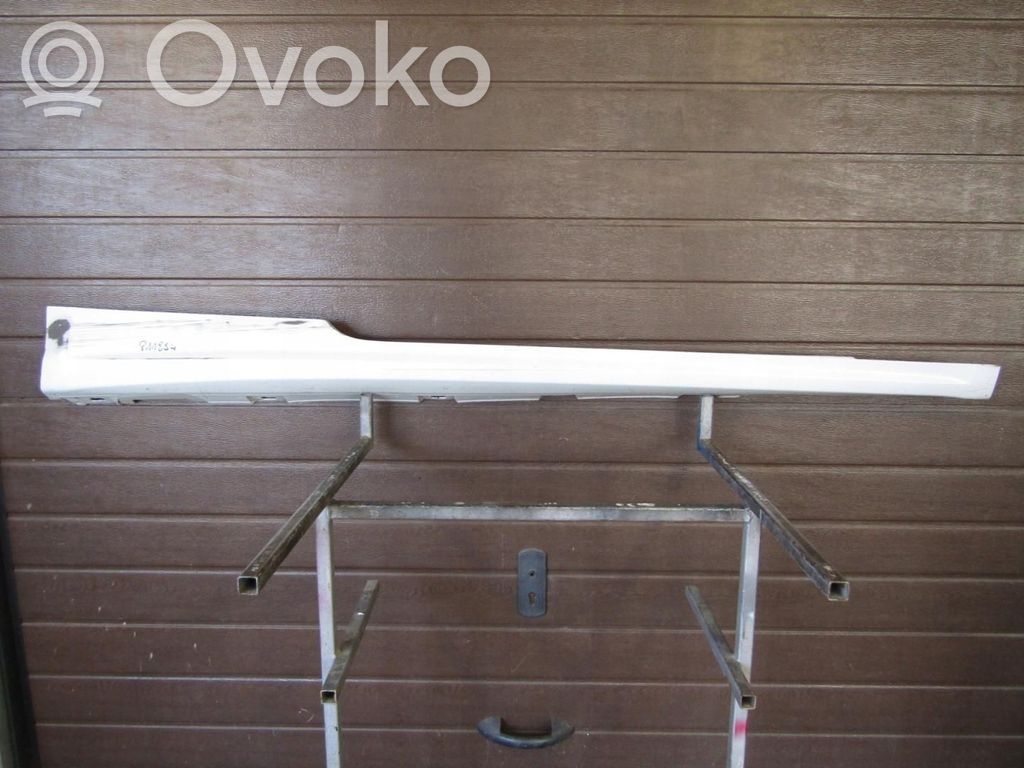 Audi A5 Front sill (body part) 