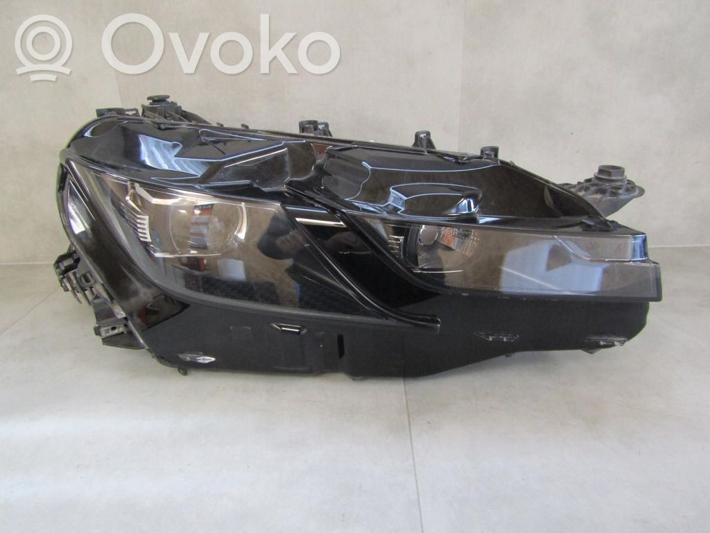 Volkswagen Arteon Lampa przednia 