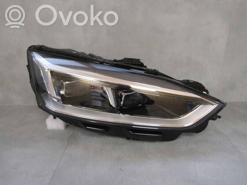 Audi A5 Etu-/Ajovalo 