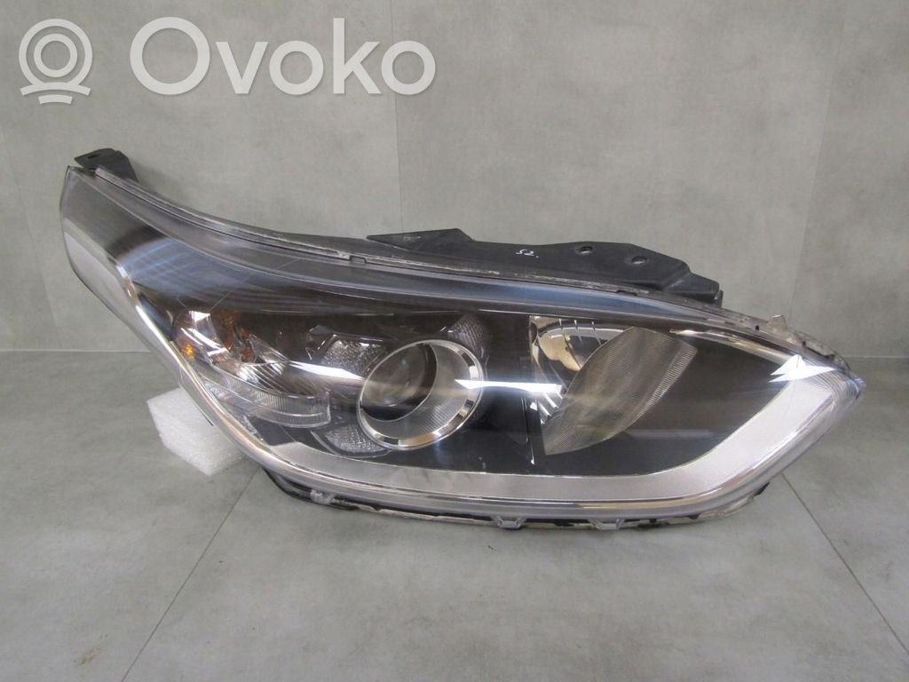 KIA Ceed Headlight/headlamp 