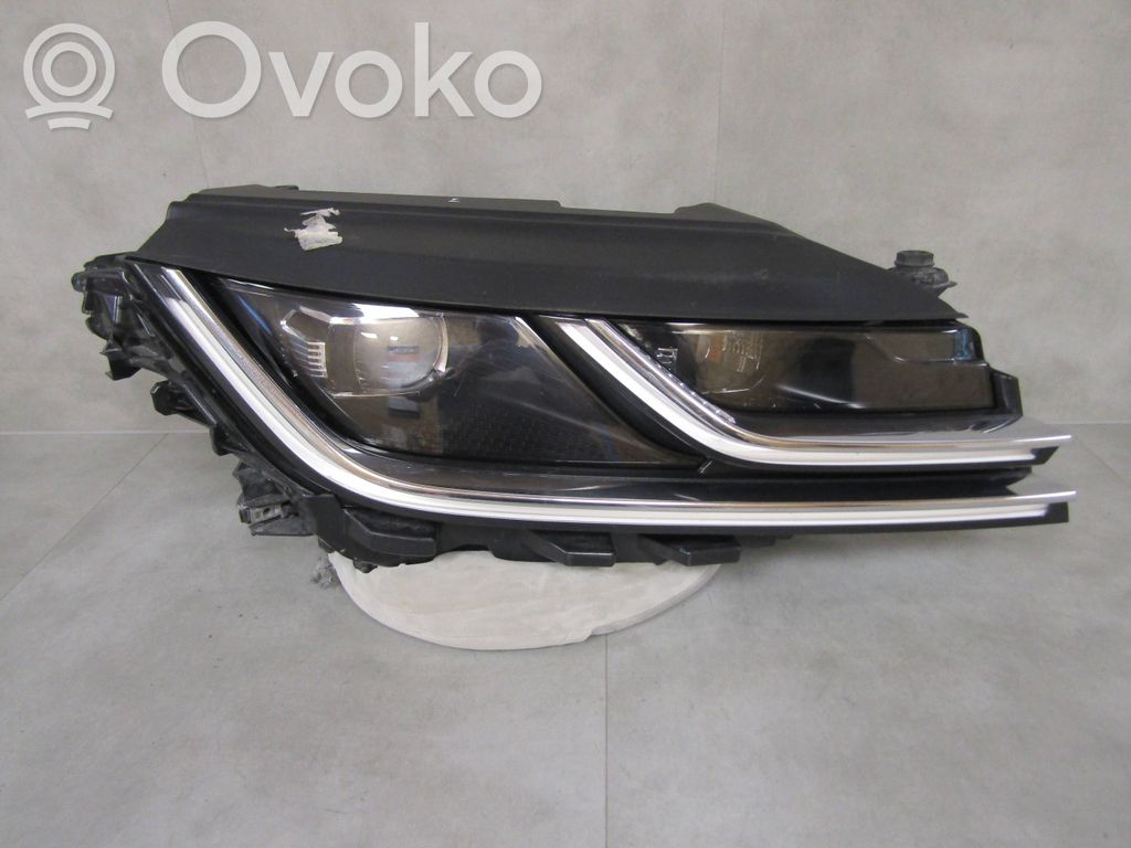 Volkswagen Arteon Lampa przednia 