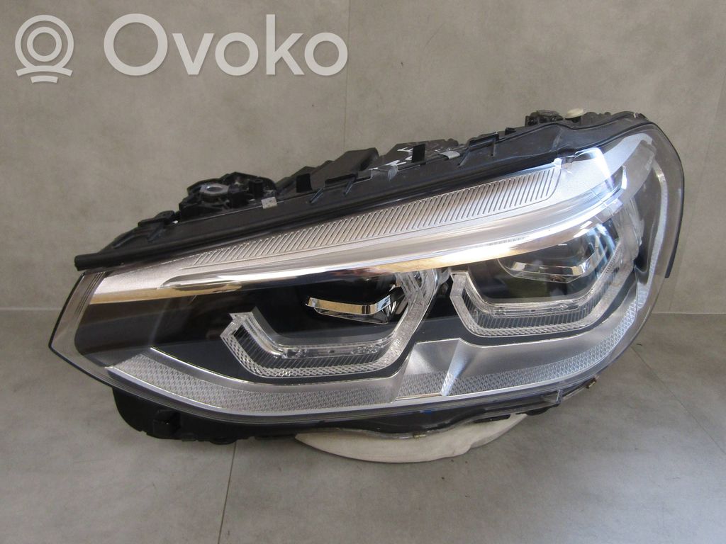BMW X3 G01 Lampa przednia 