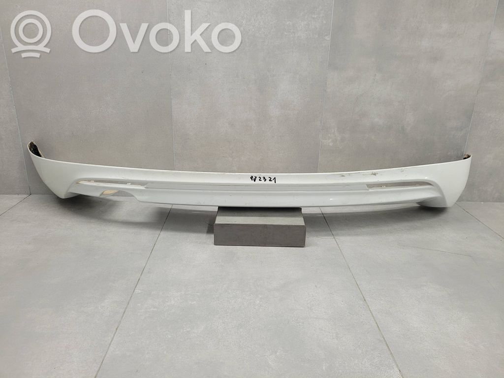 Opel Astra J Moldura embellecedora de la barra del amortiguador trasero 
