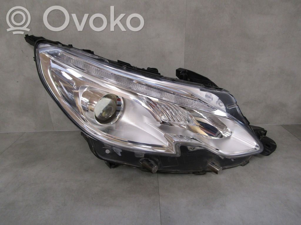Peugeot 2008 I Faro/fanale 