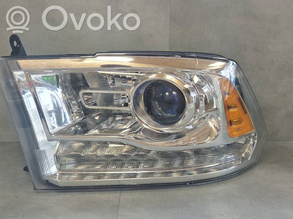 Dodge RAM 2500 DS Faro/fanale 