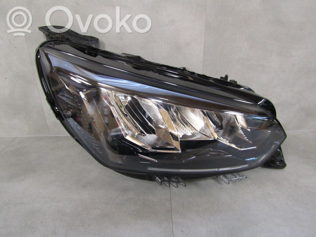 Peugeot 208 II Lampa przednia 