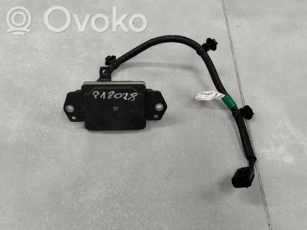 Sensor de radar Distronic   882100W030