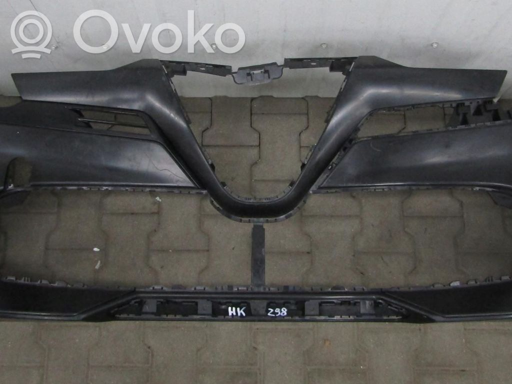 Alfa Romeo Stelvio Parachoques delantero 