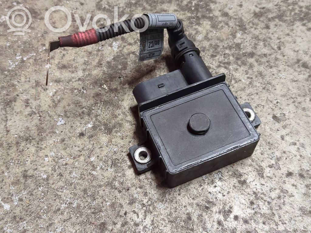 BMW 1 E81 E87 Glow plug pre-heat relay 