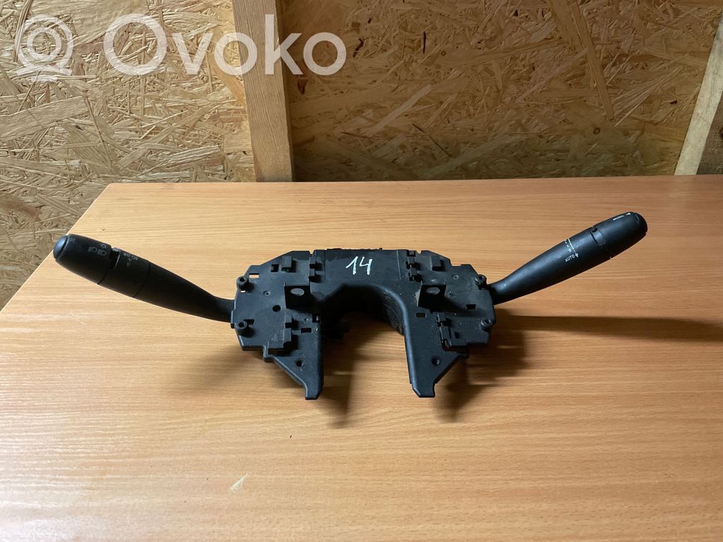 Citroen C5 Interruptor/palanca de limpiador de luz de giro 