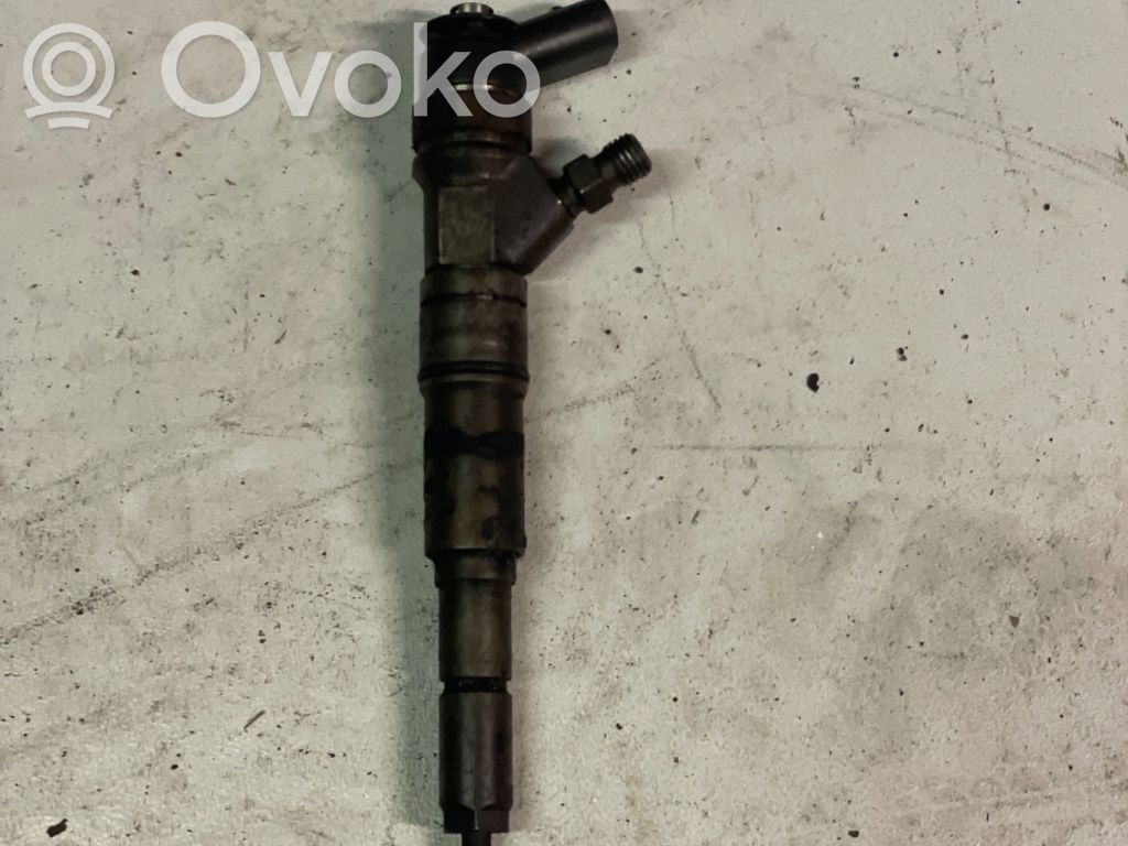 BMW 5 E60 E61 Fuel injector 
