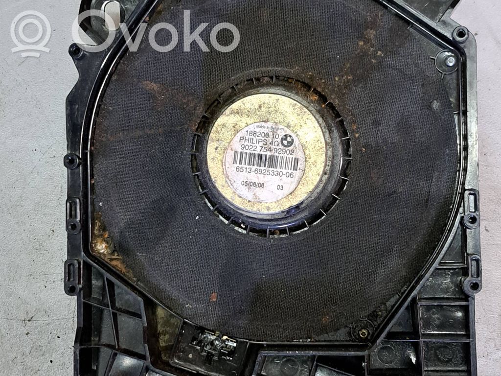BMW 1 E81 E87 Žemo dažnio garsiakalbis 