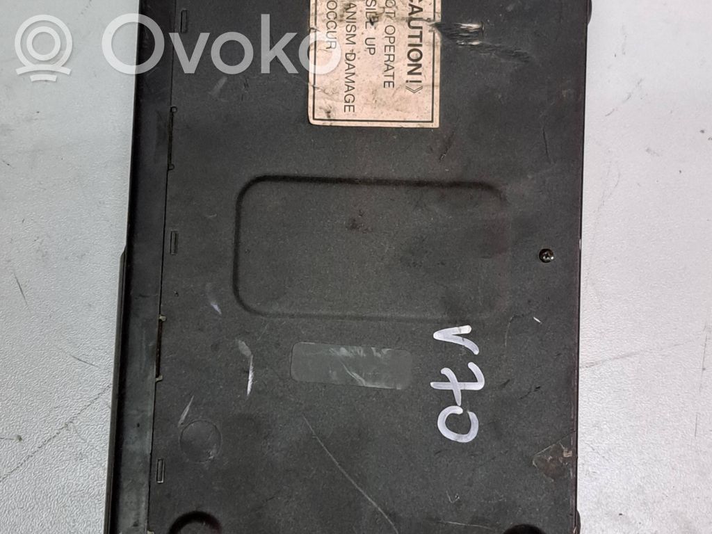 Volvo XC70 CD/DVD changer 