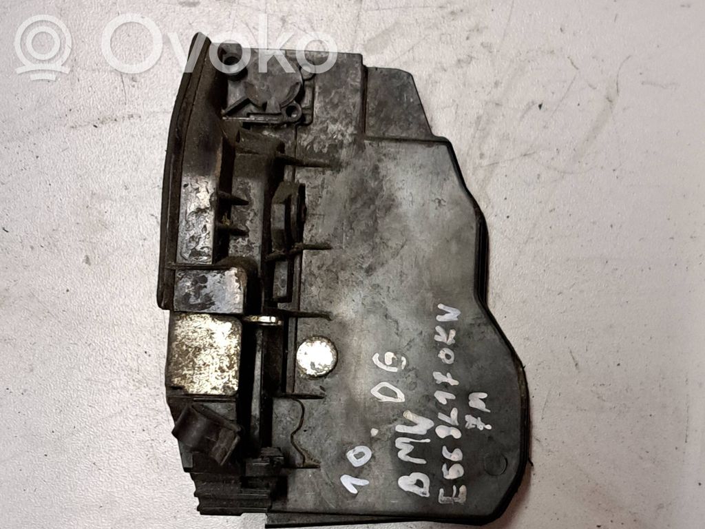Rear door lock   A046998