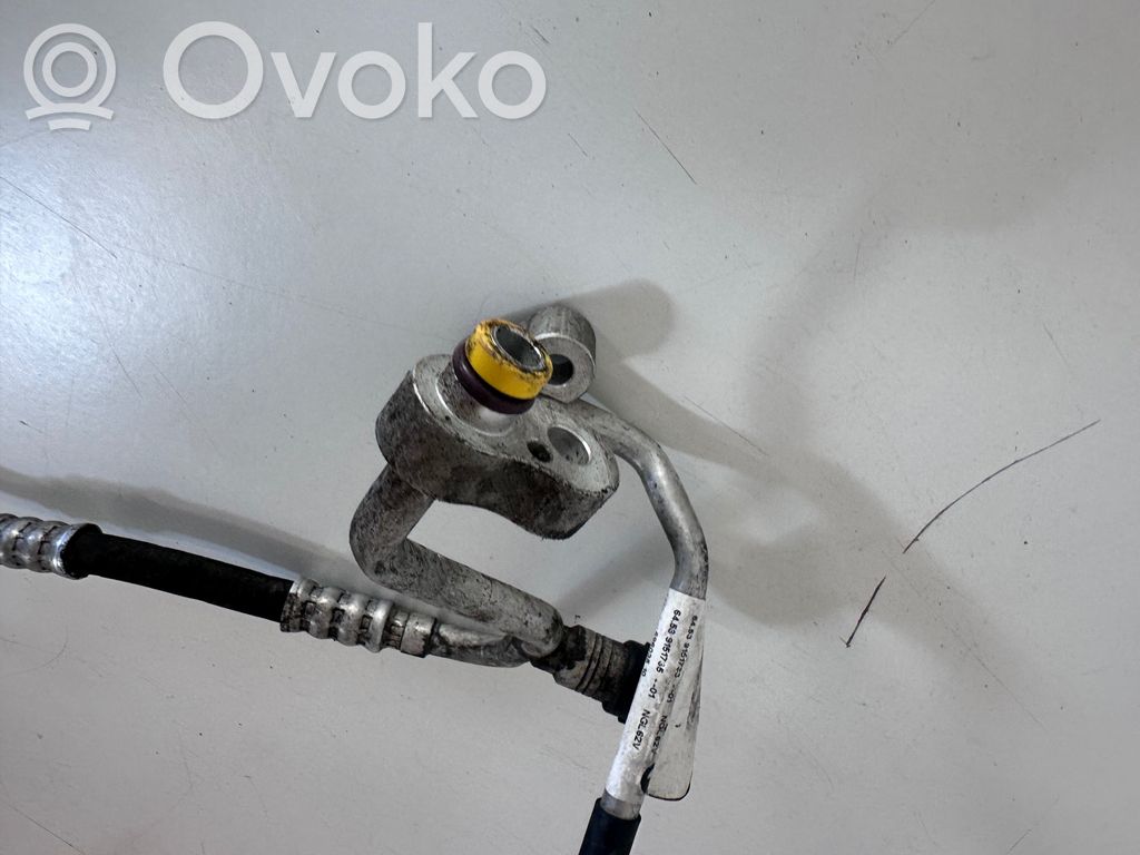 Ilmastointilaitteen putki (A/C)   9151733
