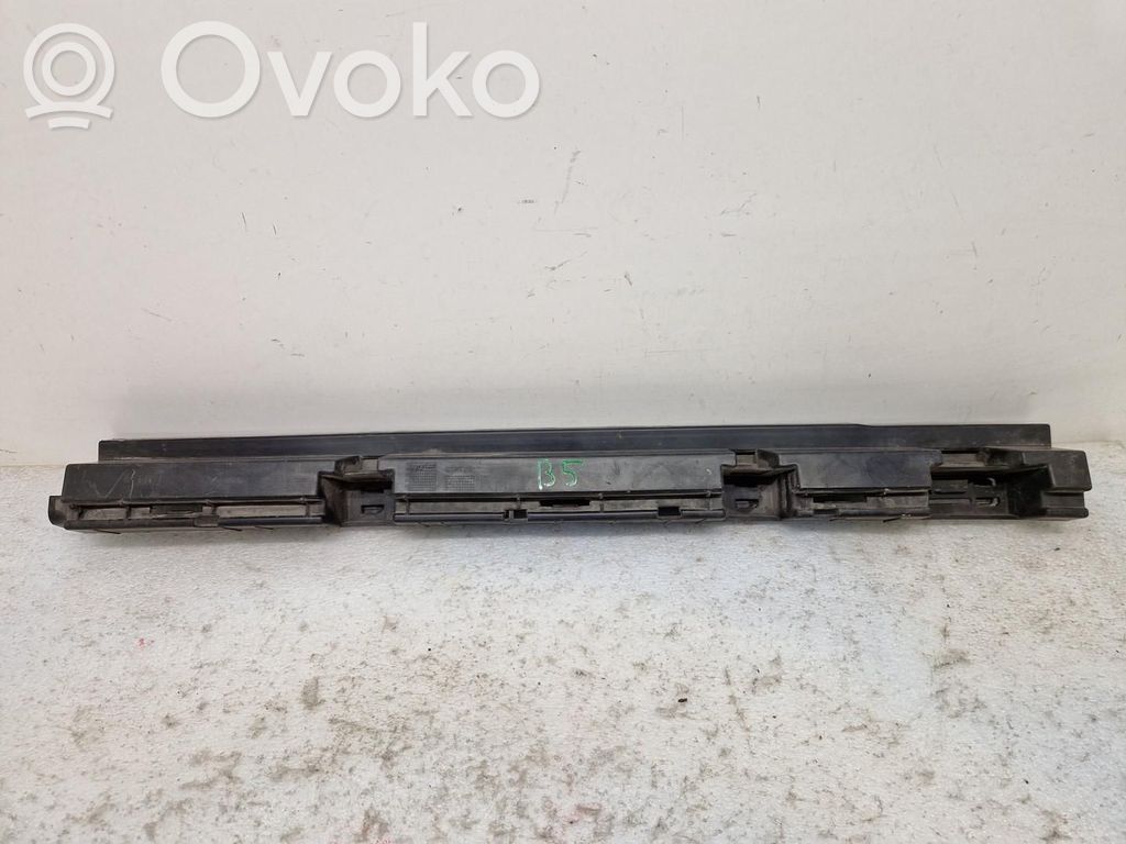 Volvo S90, V90 Sliekšņa stiprinājumi 