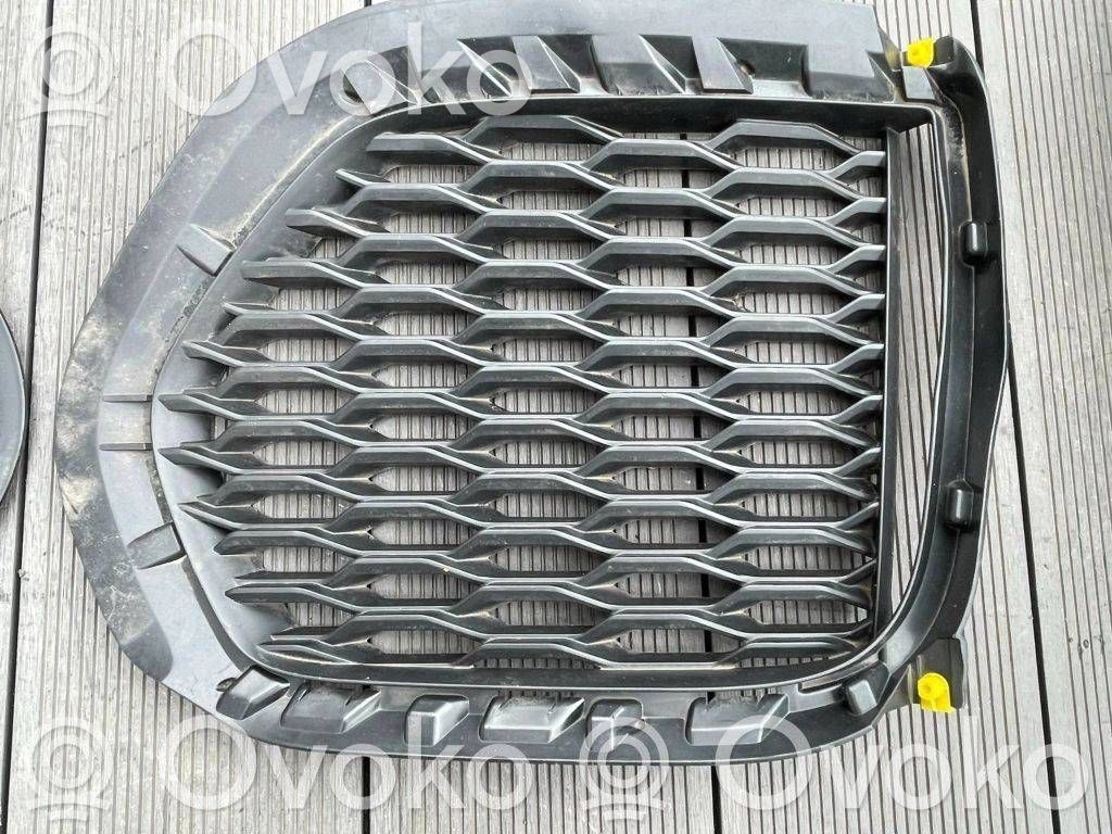 Jaguar E-Pace Front grill 