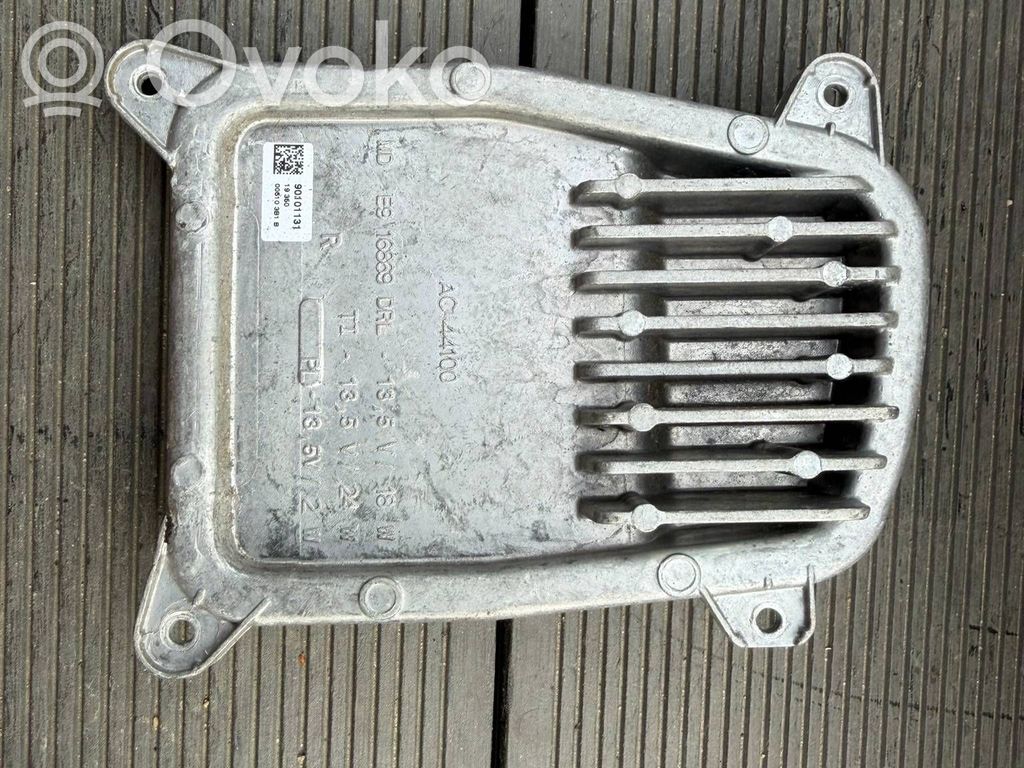 Module d'éclairage LCM   AC44100,90101131,E916869