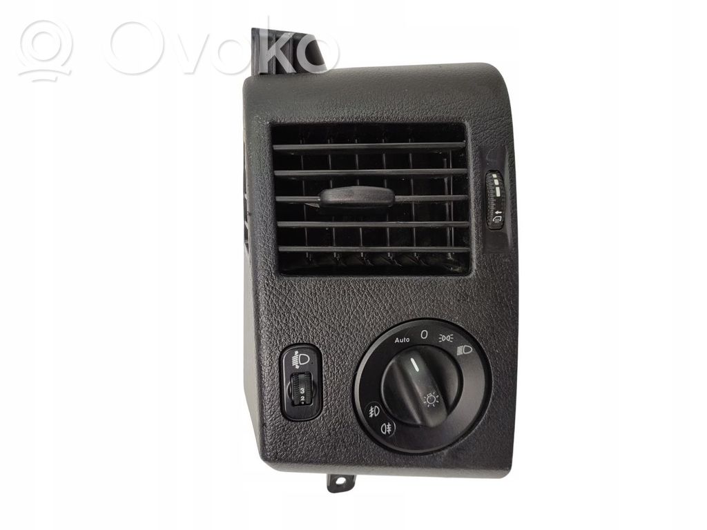 Mercedes-Benz Sprinter W906 Dashboard side air vent grill/cover trim 