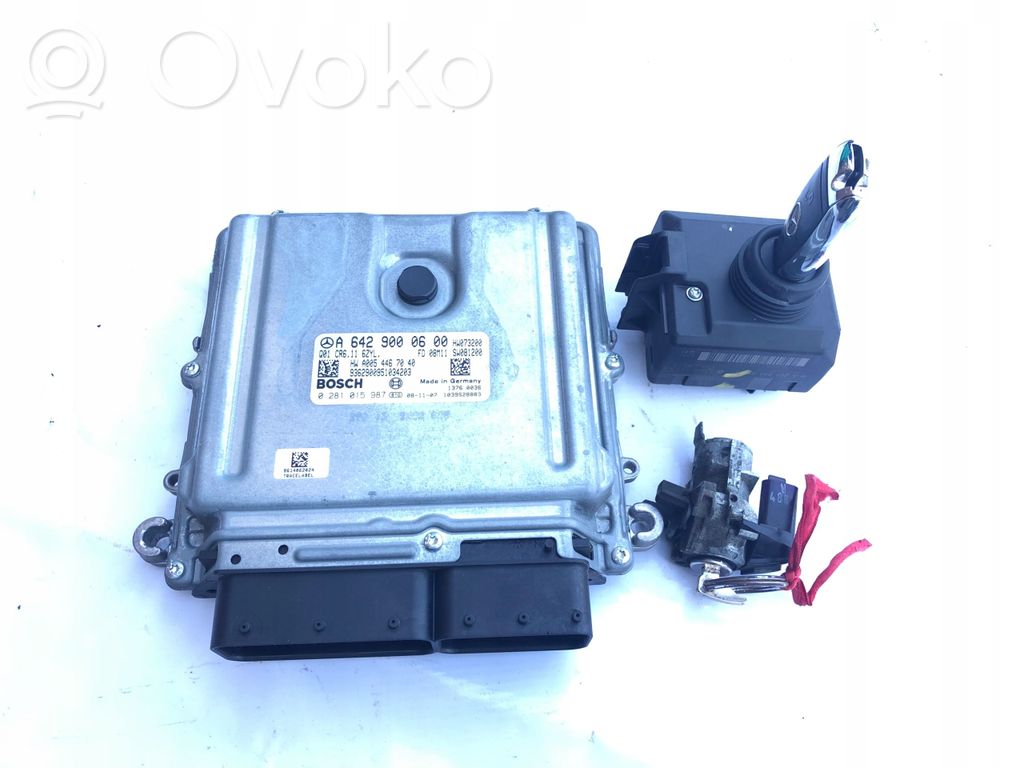 Mercedes-Benz C W204 Engine ECU kit and lock set 