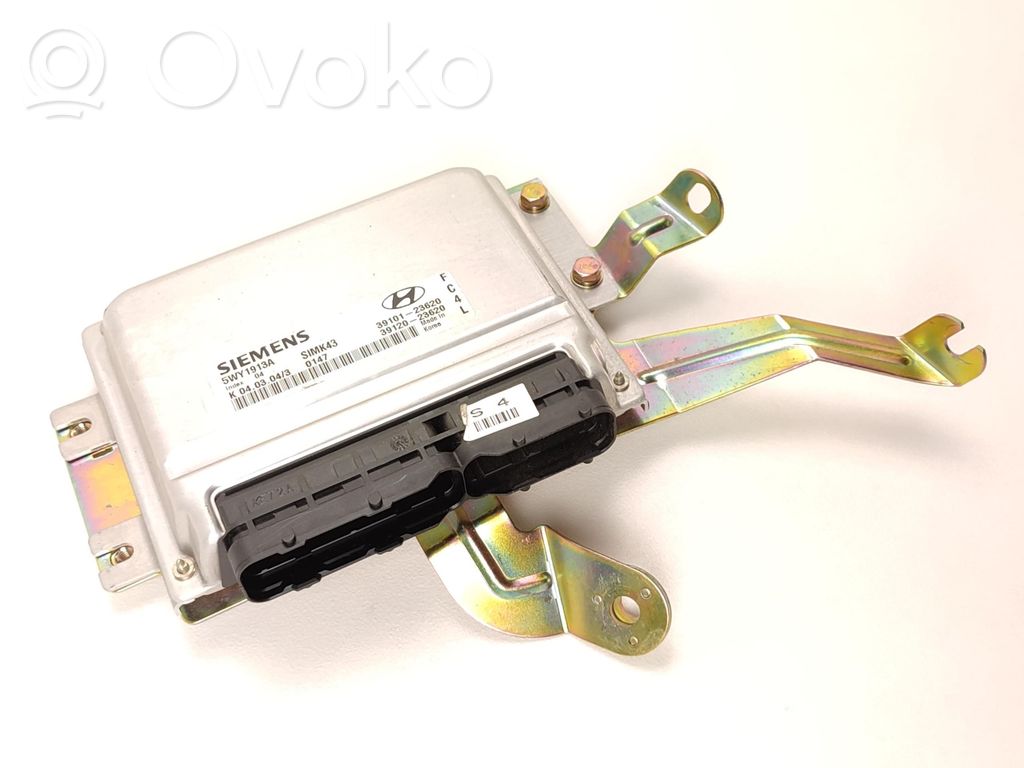 KIA Cerato Engine control unit/module ECU 