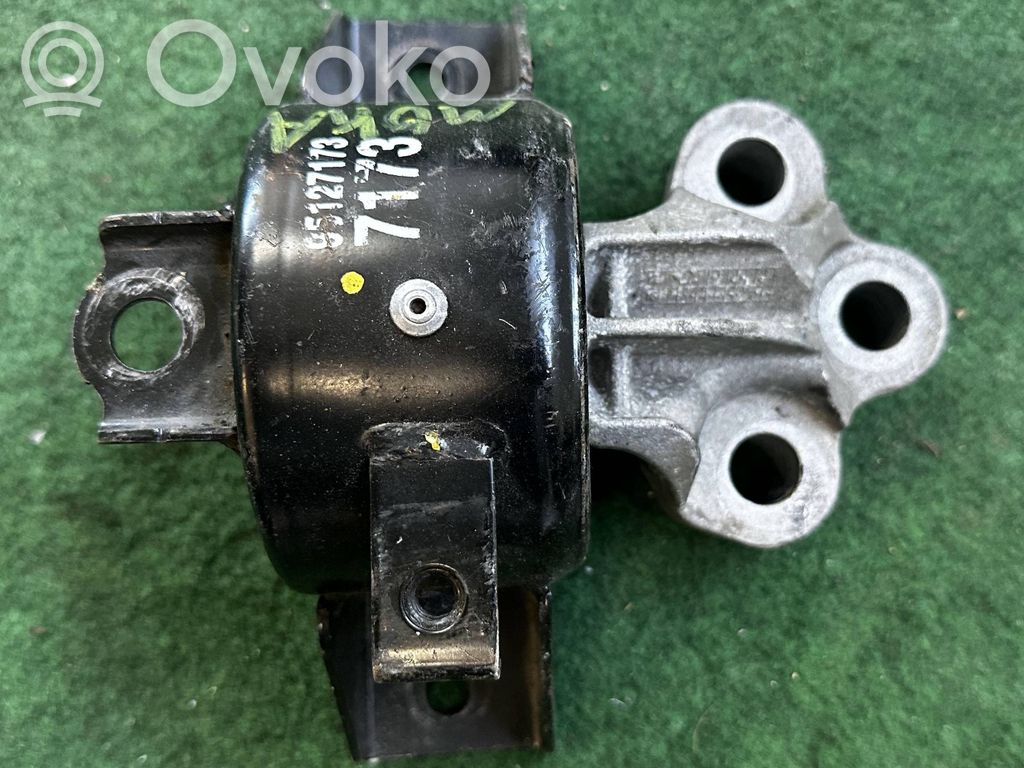 Opel Mokka Engine mount bracket 