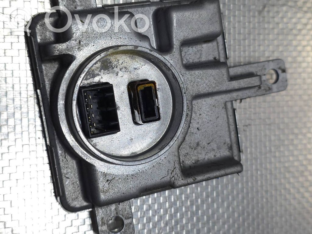 Módulo conversor/inversor de voltaje   8K0941597E