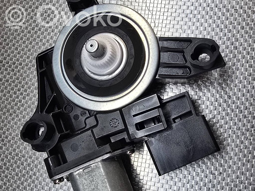 BMW X1 U11 Motorino alzacristalli della portiera posteriore 