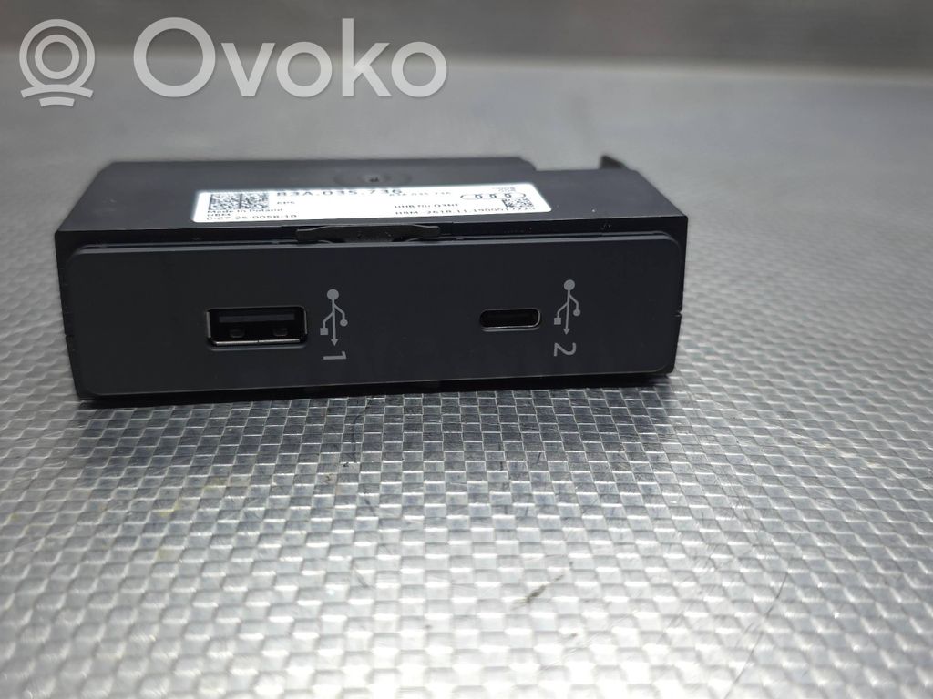 Enchufe conector USB   83A035736