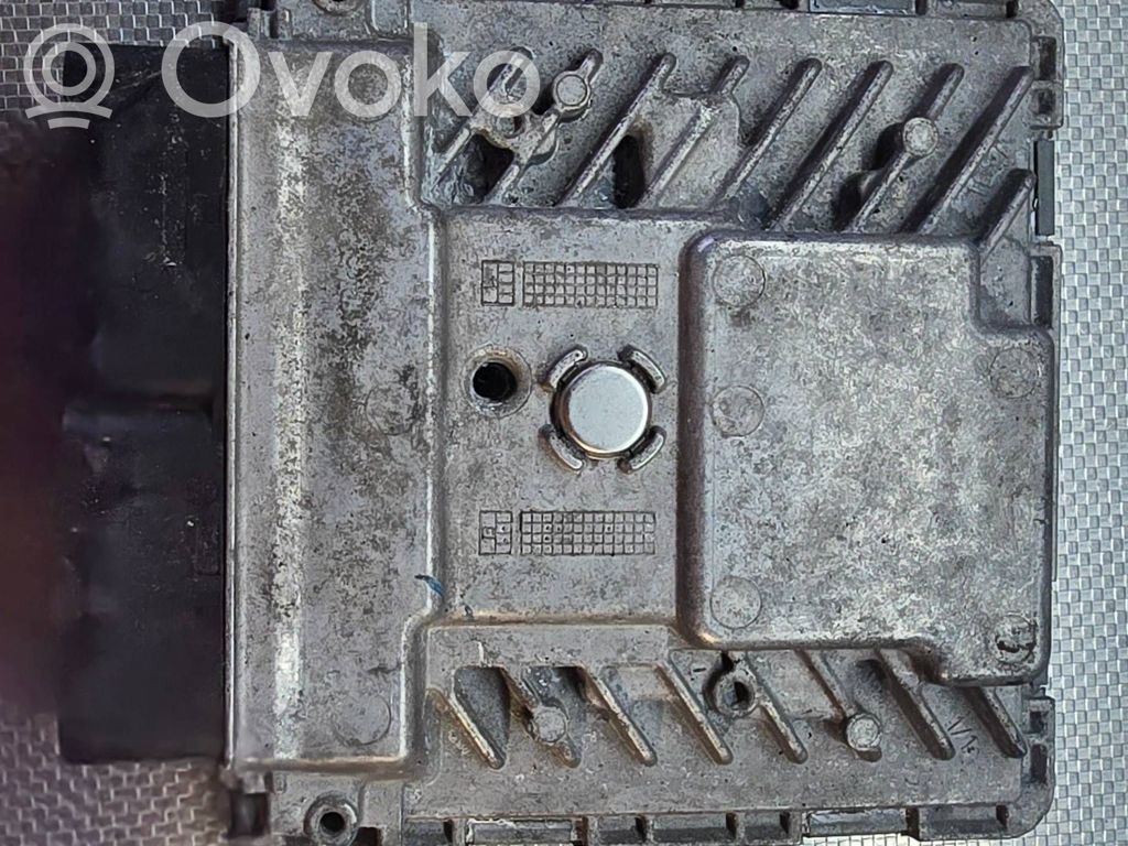 Engine control unit/module   06K907425A,8V0906259