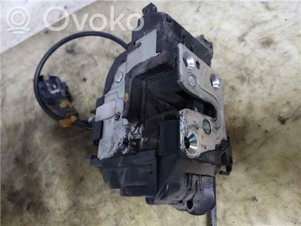 Etuoven lukko   SR