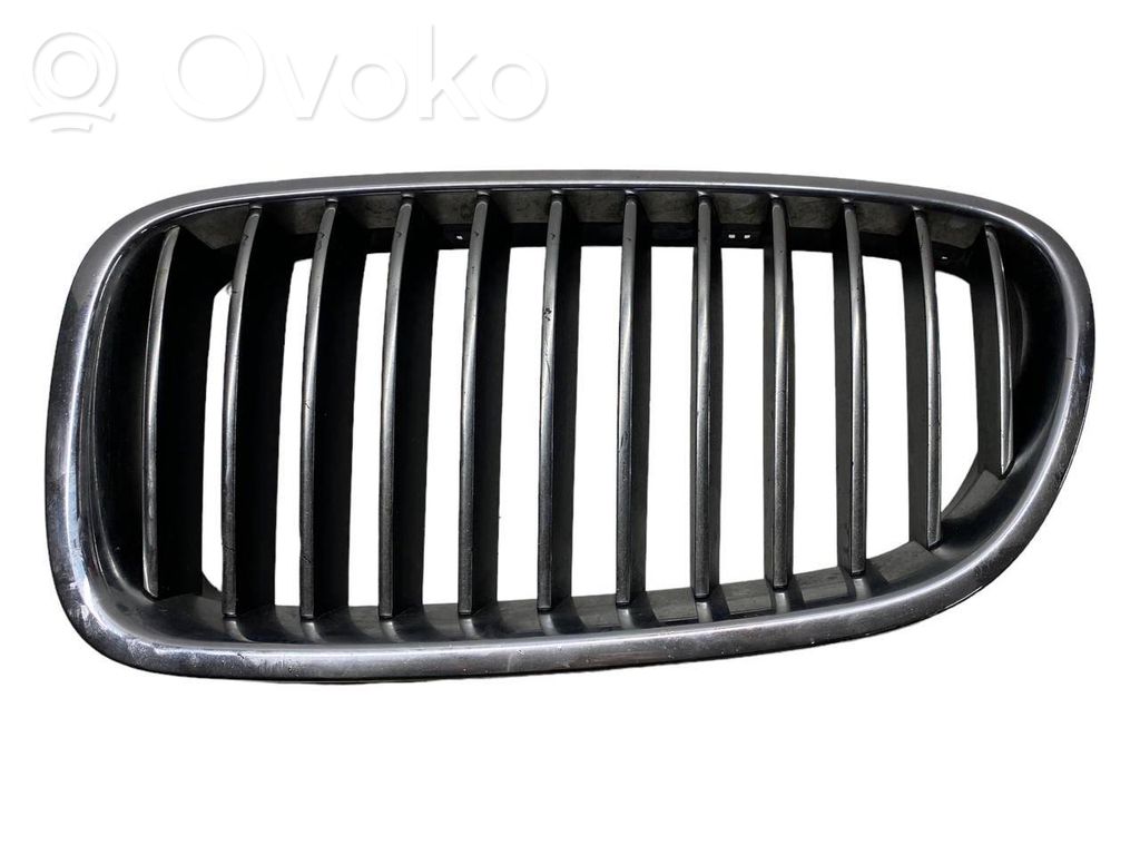 BMW 5 F10 F11 Front bumper upper radiator grill 