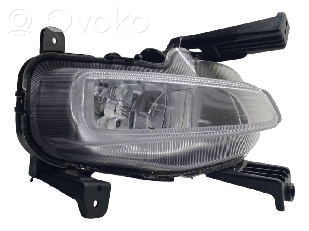 KIA Ceed Miglas lukturis priekšā 