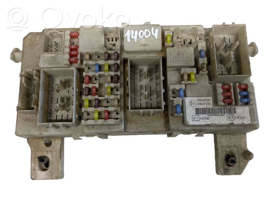 Ford Focus Fuse module 
