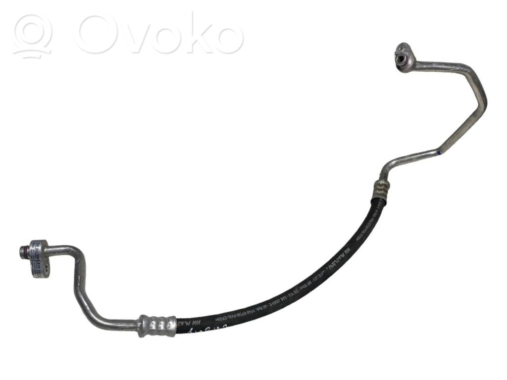 Volkswagen Golf VIII Ilmastointilaitteen putki (A/C) 
