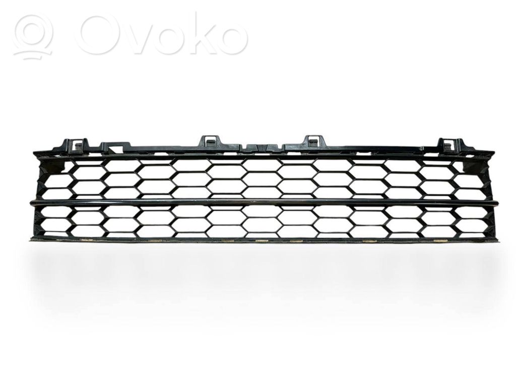 Skoda Superb B8 (3V) Mascherina inferiore del paraurti anteriore 