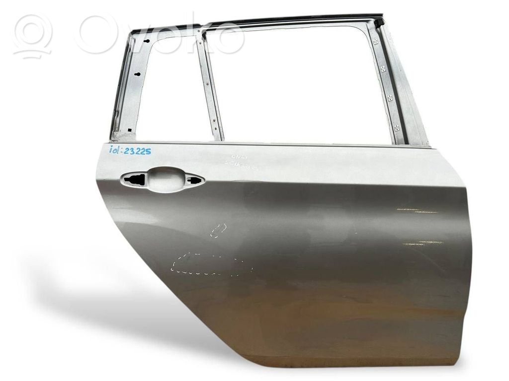 BMW 2 F46 Puerta trasera 