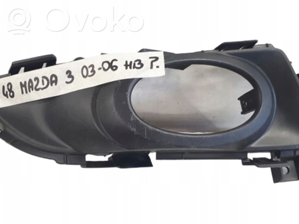 Mazda 3 I Apakšējais režģis (trīsdaļīgs) 