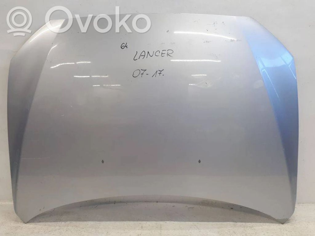 Mitsubishi Lancer VIII Капот двигателя 