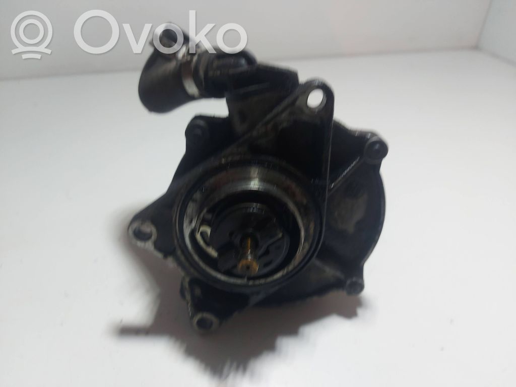 Audi A8 S8 D3 4E Bomba de vacío 