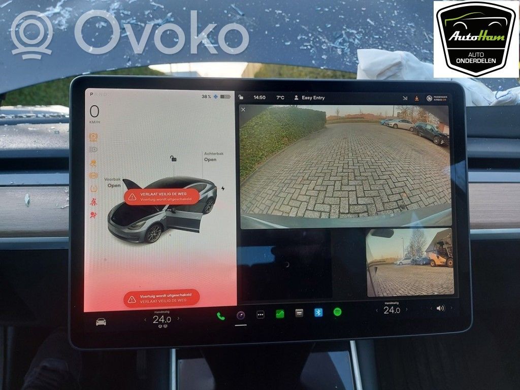 Tesla Model 3 Head unit multimedia control 
