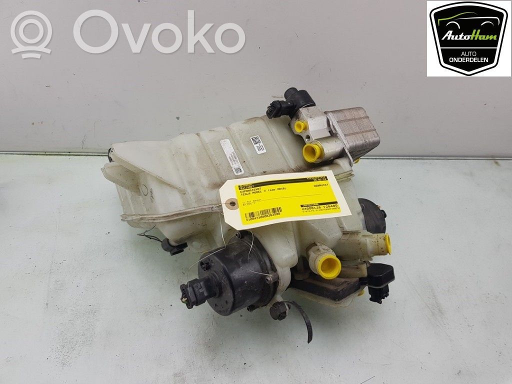 Tesla Model 3 Coolant expansion tank/reservoir 