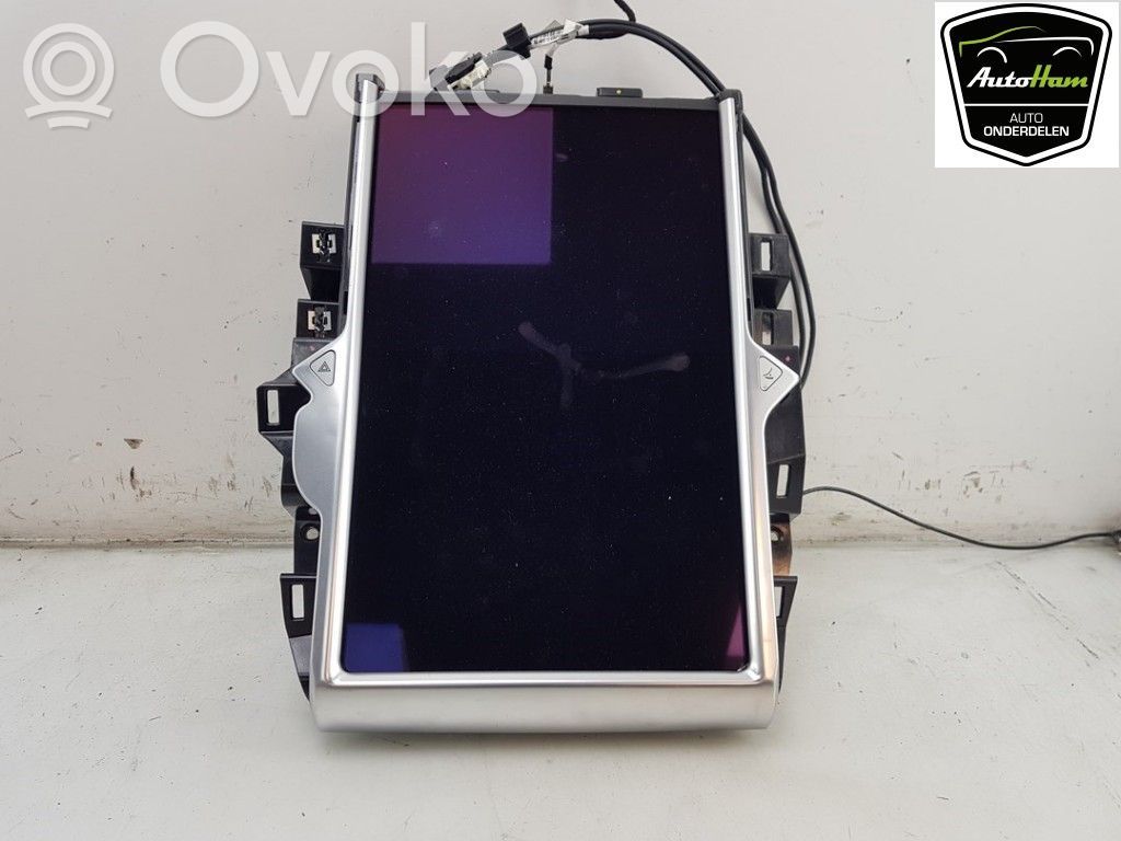 Tesla Model S Multimediju kontrolieris 