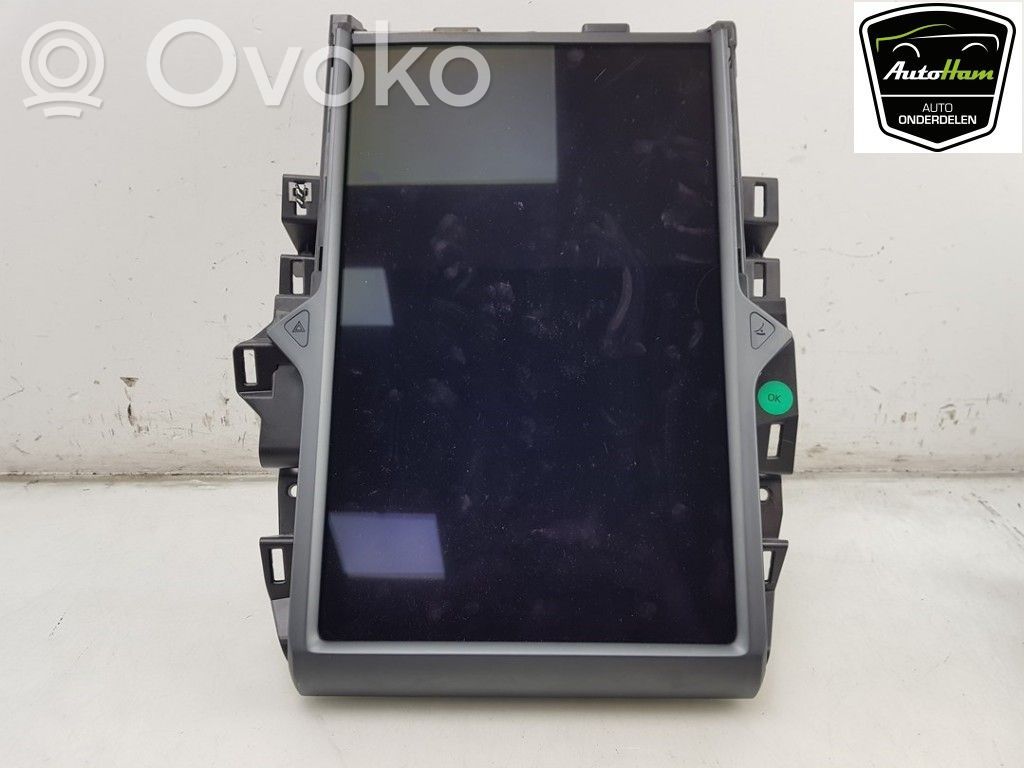 Tesla Model X Multimediju kontrolieris 