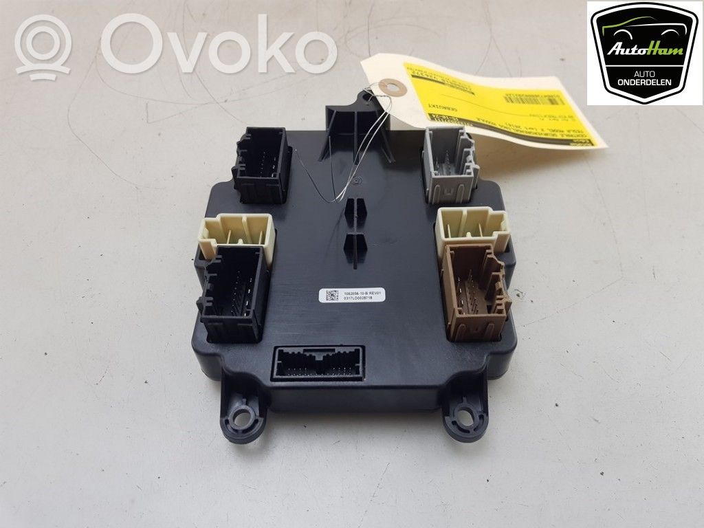 Tesla Model X Door central lock control unit/module 