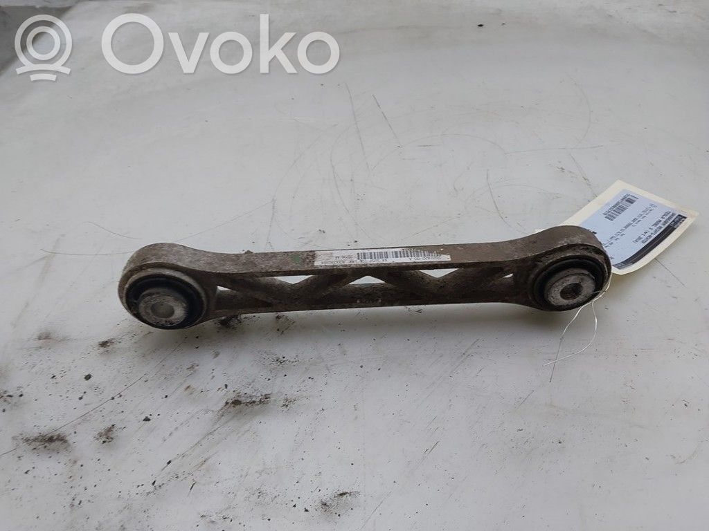 Brazo de suspensión trasero   102142000A,102142000B,102142000A,102142000B